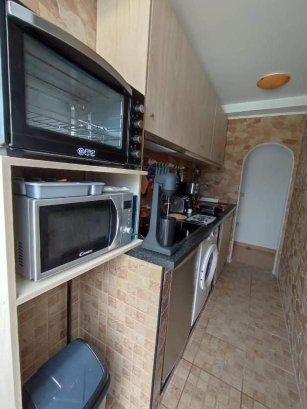Snow White Castle Apartment Kiotari Bagian luar foto