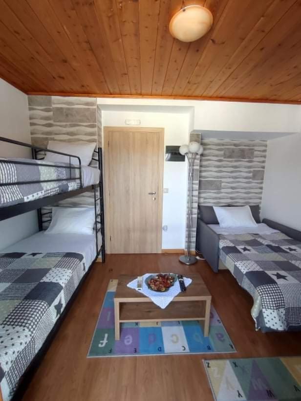 Snow White Castle Apartment Kiotari Bagian luar foto